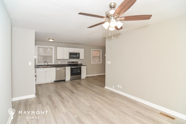 Building Photo - Single-Level 3 Bedroom Home in Clarksville, TN