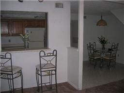 Building Photo - 4339 Rosehill Rd