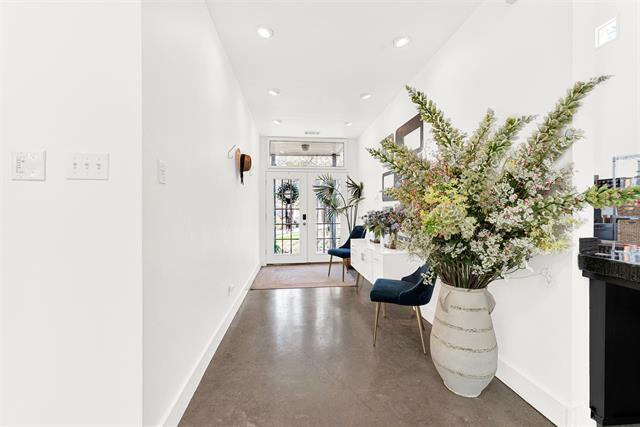 Foto del edificio - 1233 Lady Ln