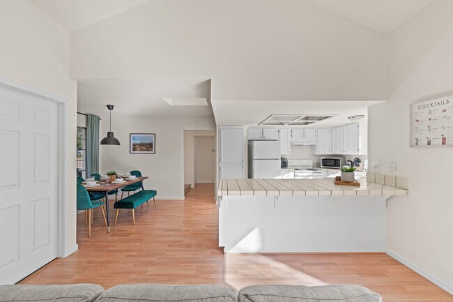 Foto del edificio - 5242 Sierra Highlands Ct