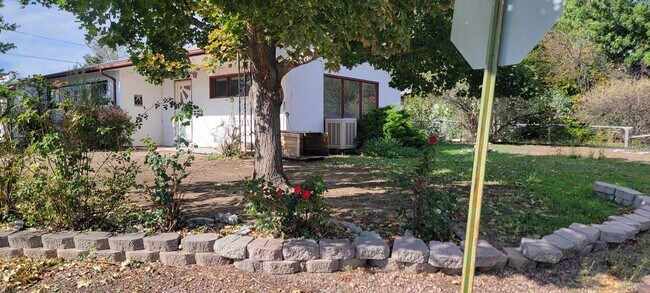 Foto del edificio - 3 Bedroom 1 Bath Home