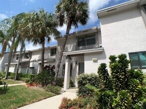 Building Photo - 3453 Carambola Cir S