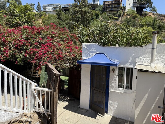 Foto del edificio - 2565 Glen Green St