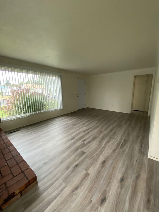 Foto del edificio - Great Shadle Home