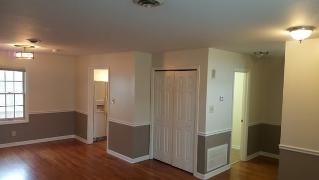 Photo - 469 Bramblewood Ln Townhome
