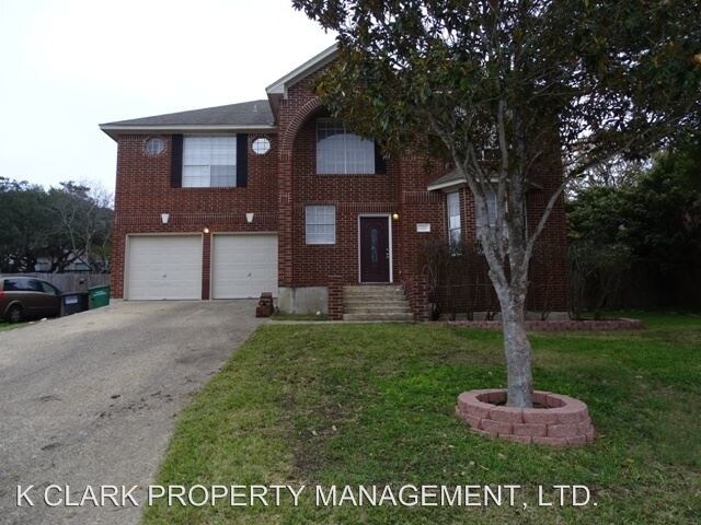 Primary Photo - 5 br, 2.5 bath House - 722 ARCH STONE