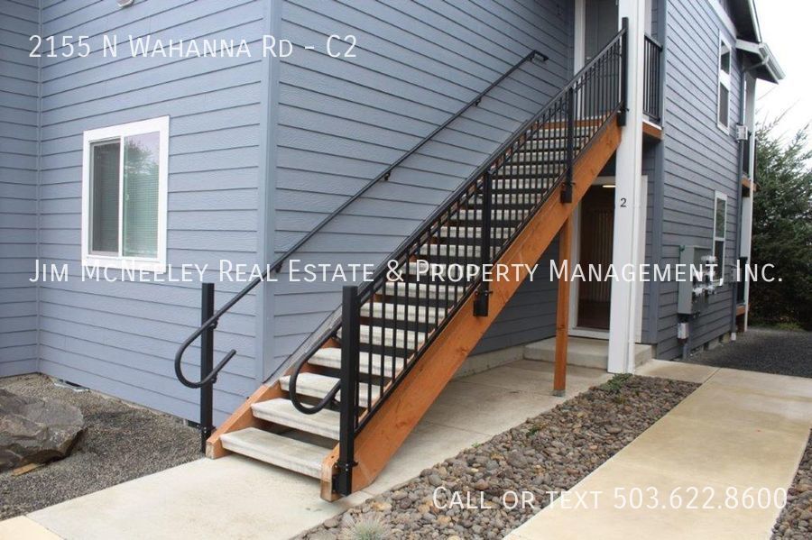 Primary Photo - Available Now! Lower Level 2 bed/1 bath un...