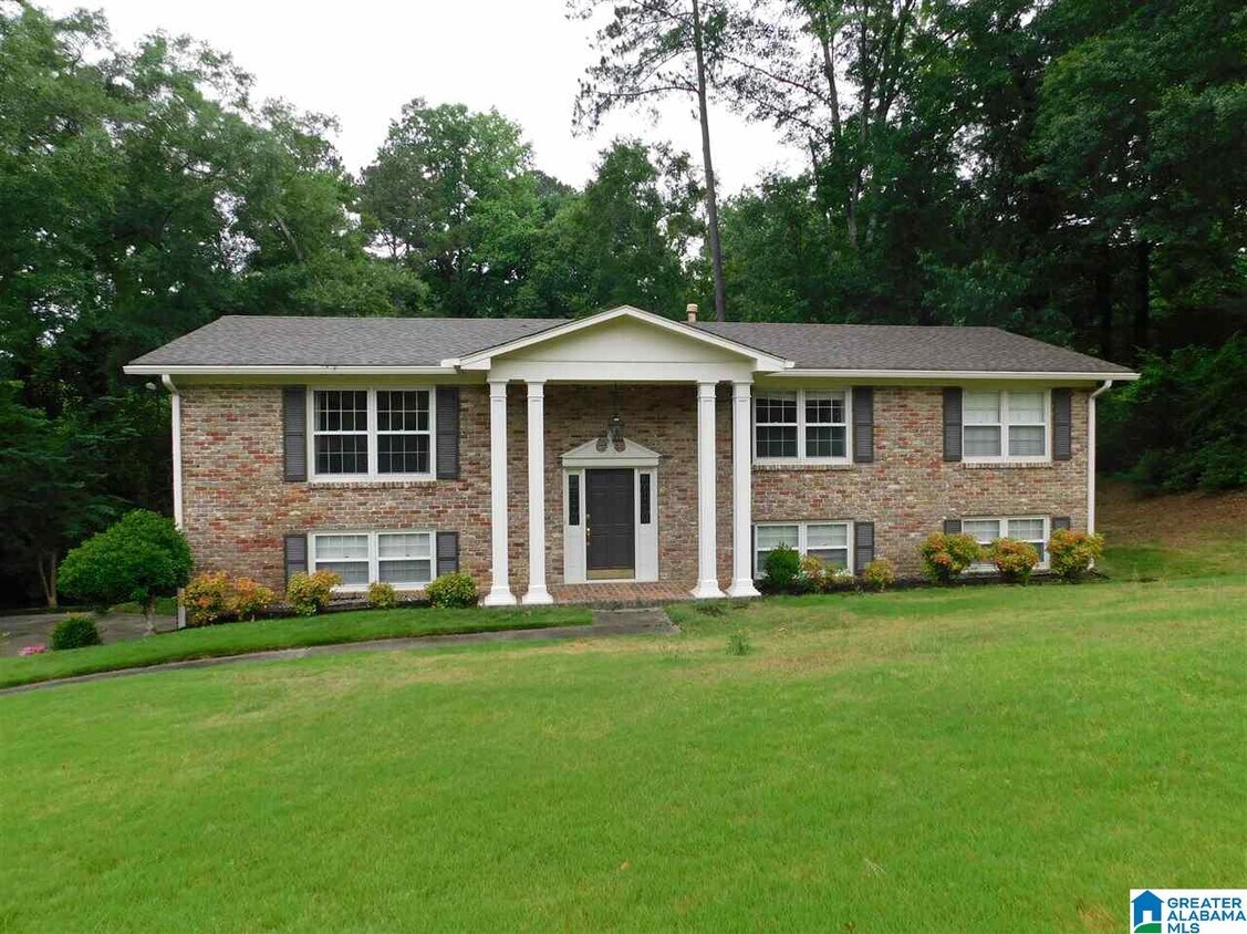 Primary Photo - 2836 Vestavia Forest Pl