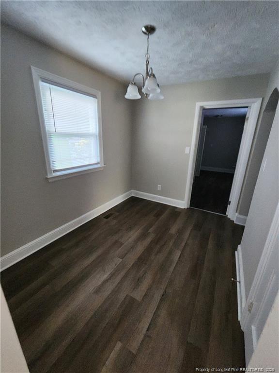 Foto del edificio - 113 Mullins Ave