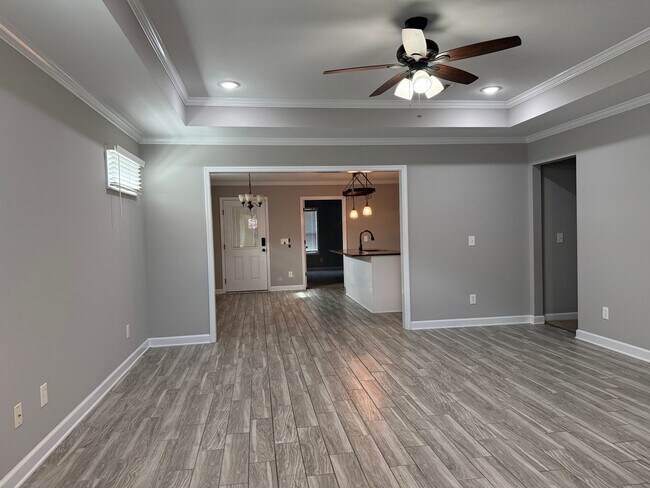 Foto del edificio - 157 Cody Dr