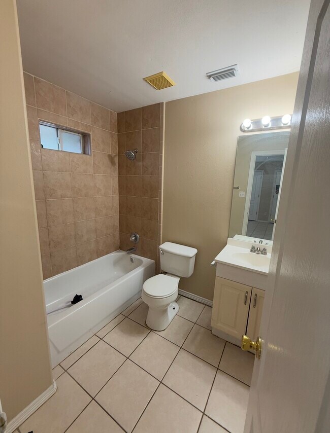 Foto del edificio - 3110 Carson St