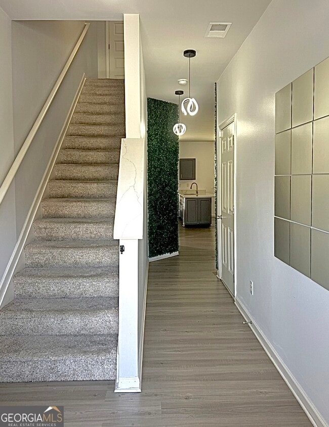 Foto del edificio - 6278 Rockaway Rd