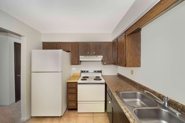 Building Photo - 1531 N Winslowe Dr