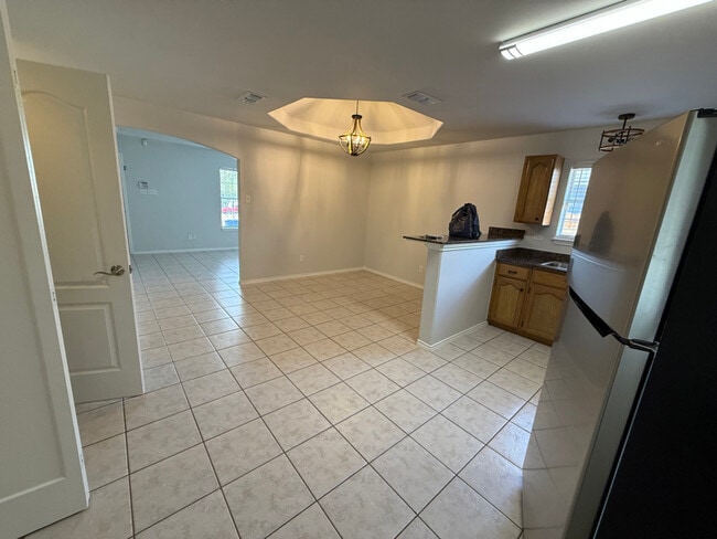 Building Photo - 1168 Savannah Loop