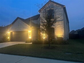 Building Photo - 4304 Expedition Dr