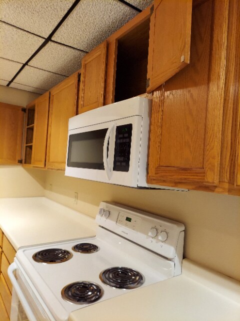 Built in microwave - 1831 Parmenter St