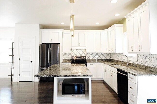 Foto del edificio - 903 Nassau St