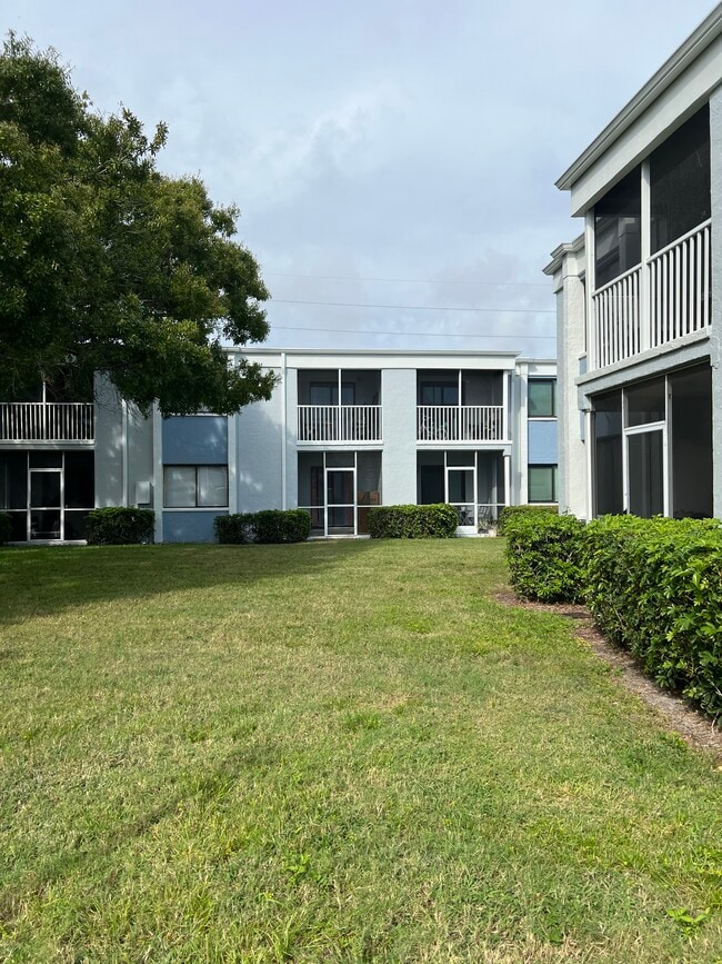 Foto del edificio - 5310 26th St W