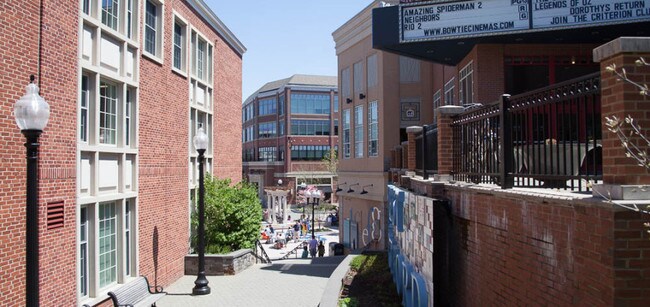 The Landmark In West Hartford Center Apartments West