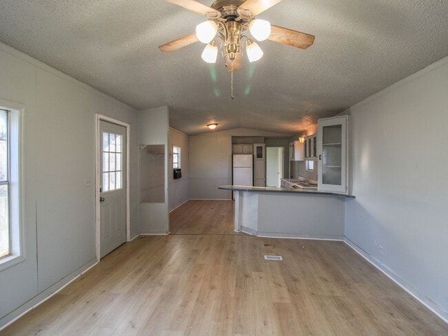 Building Photo - Nice home in Pulaski convenient to downtown!