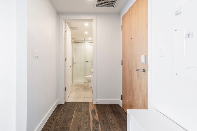 Photo du bâtiment - 1030 Rue de Bleury