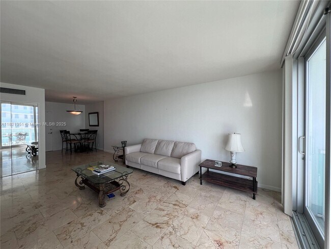 Foto del edificio - 1000 West Ave