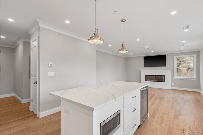 Foto del edificio - 280 Purchase St