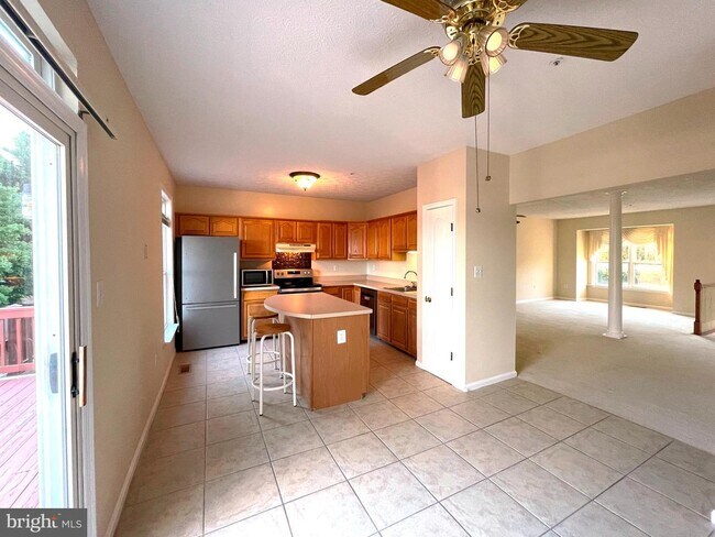 Building Photo - 48395 Surfside Dr