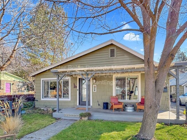 Building Photo - 504 North Avenue East