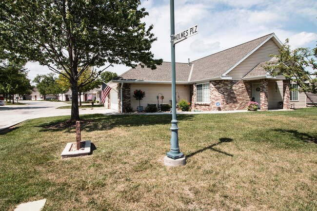 Orchard Village Rentals Omaha NE Apartments