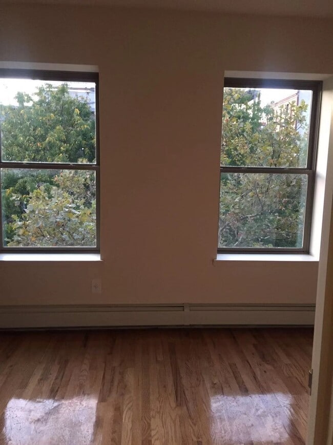 Building Photo - 457 Convent Ave
