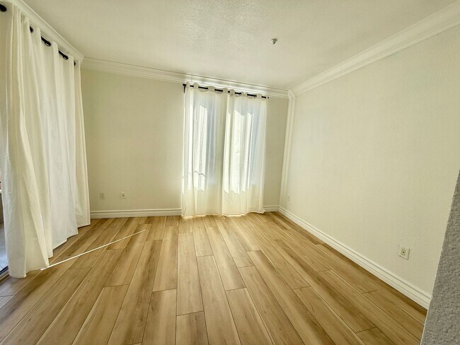 Foto del edificio - Meridian Unique 2/Bd 2/Ba St Tropez Floor ...