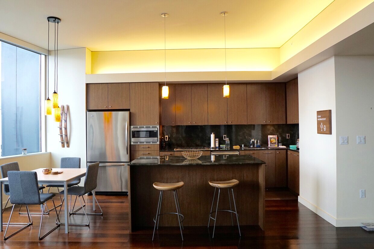 Foto principal - 909 5th Ave