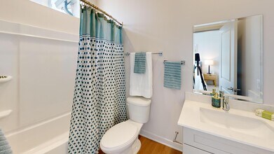 Rook-Townhome-at-Factory-52-Bathroom 2.jpg - Factory 52 Townhomes