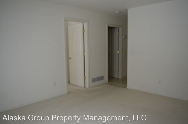 Building Photo - 3 br, 2 bath House - 2924 Red Currant Cir