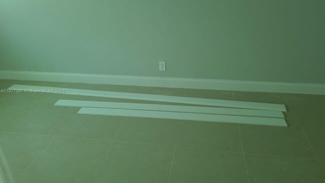 Building Photo - 57 Cambridge C