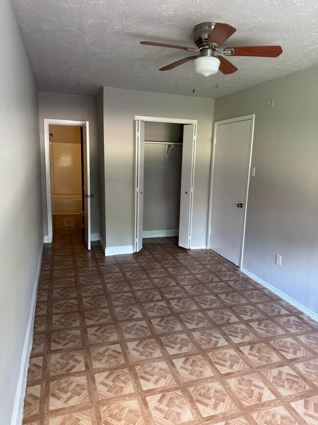 Building Photo - 9706 Galston Ln