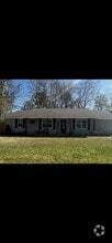 Building Photo - 1503 W Nettleton Ave