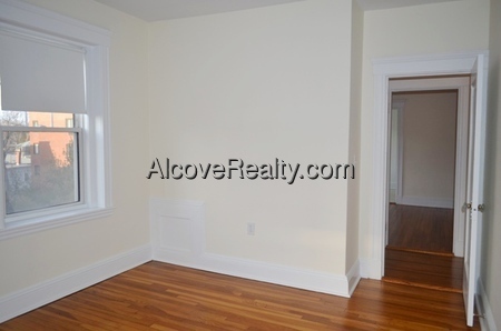 Building Photo - 22 Chauncy St
