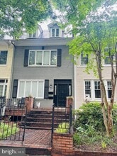 Building Photo - 2639 Woodley Pl NW