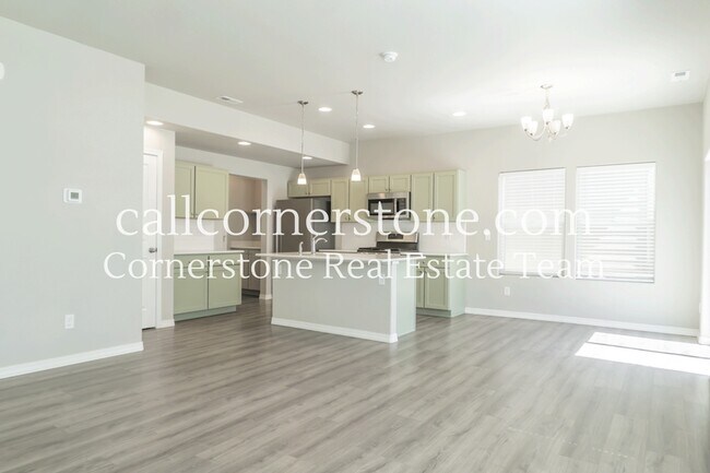 Foto del edificio - 4215 Samaritan Lp