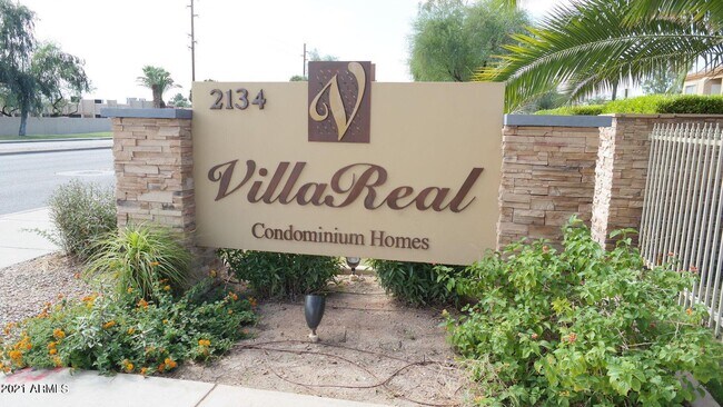 Foto del edificio - 2134 E Broadway Rd