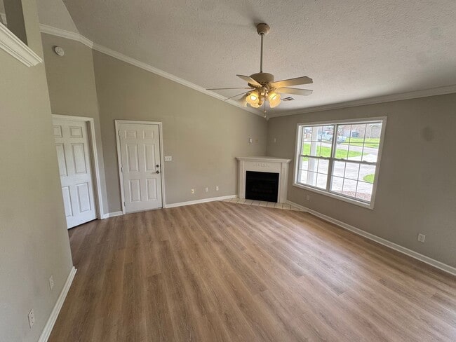 Building Photo - 5508 Fenway Ln