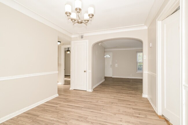 Foto del edificio - Fantastic 2bd/1ba home! Let yourself in!