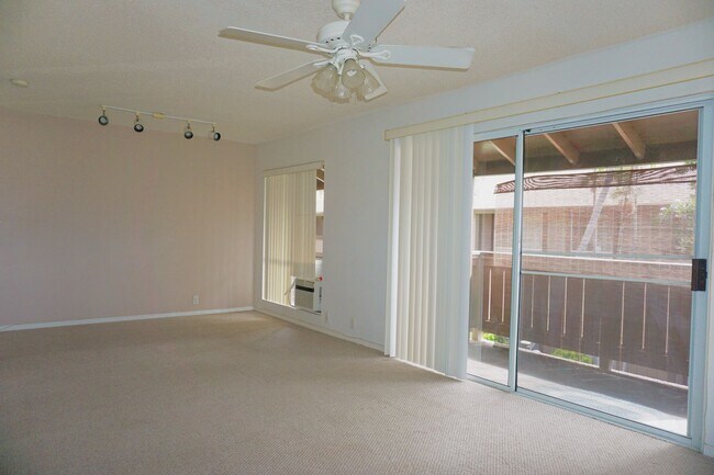 Foto del edificio - Palm Villas Studio with 1 parking & A/C