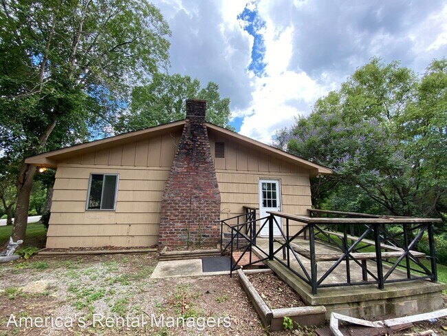 Building Photo - 3 br, 1 bath House - 128 Mobile Ave