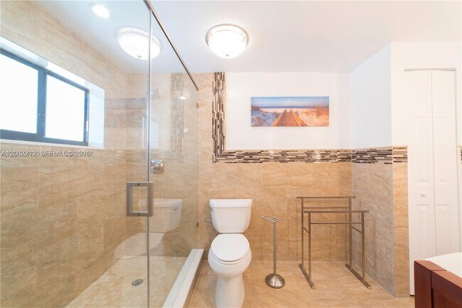 Foto del edificio - 4350 SW 1st St