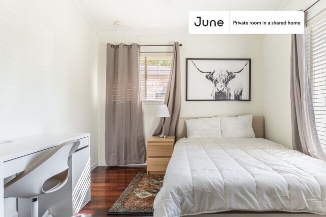 Foto del edificio - Room in Shared 4 bed/2 bath home