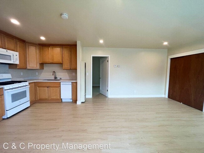 Building Photo - 1 br, 1 bath House - 637 2nd St