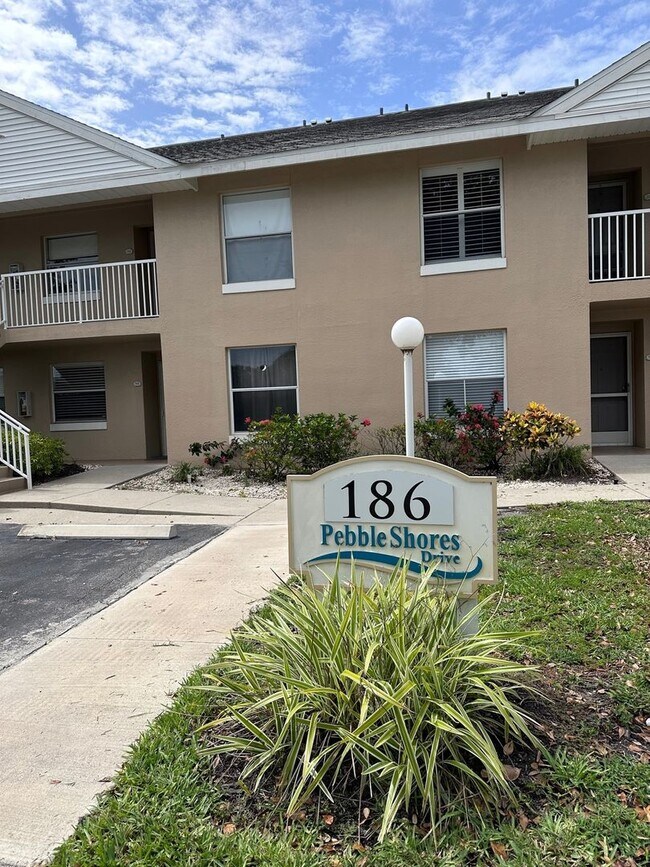 Foto del edificio - 186 Pebble Shores Dr